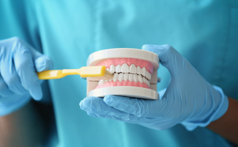 Wszechstronne leczenie dentystyczne – odkryj trasę do zdrowych i atrakcyjnego uśmiechów.